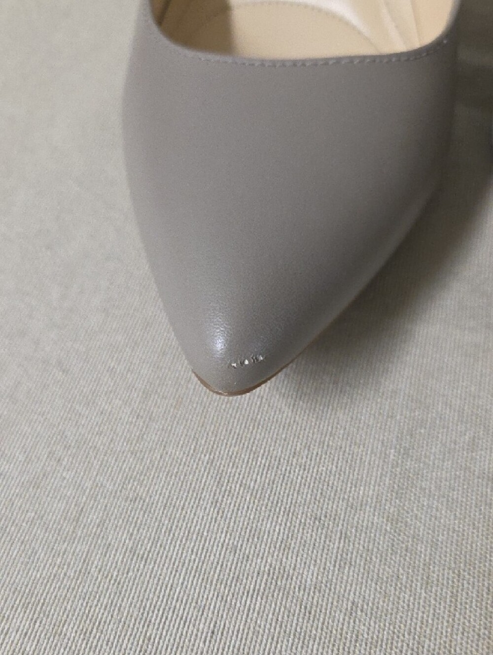 Calvin Klein Leather Taupe Pointed-Toe Pumps with Orange Heel Size 9.5 - Picture 3 of 7